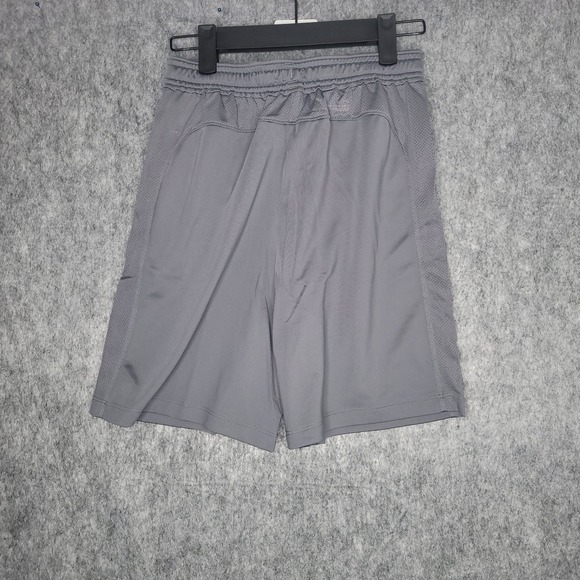 Under Armour UA Boys Shorts M Size Medium Youth Medium Gray YMD Loose Heatgear - Picture 2 of 10